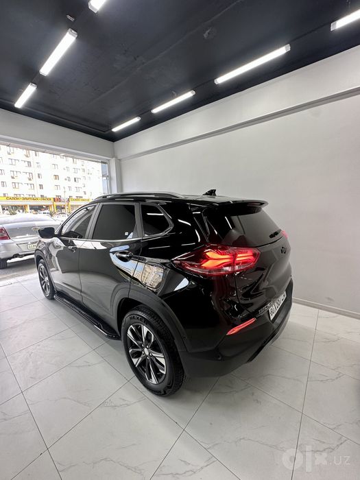 Tracker Premier Plus 2025 sotiladi