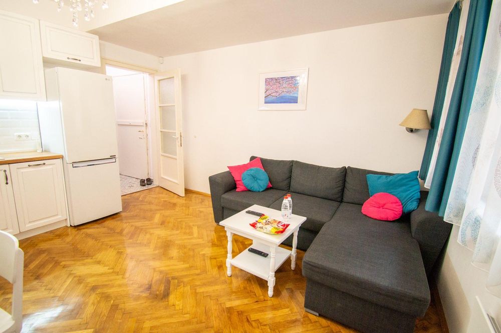 Двустаен апартамент в Центъра на София.