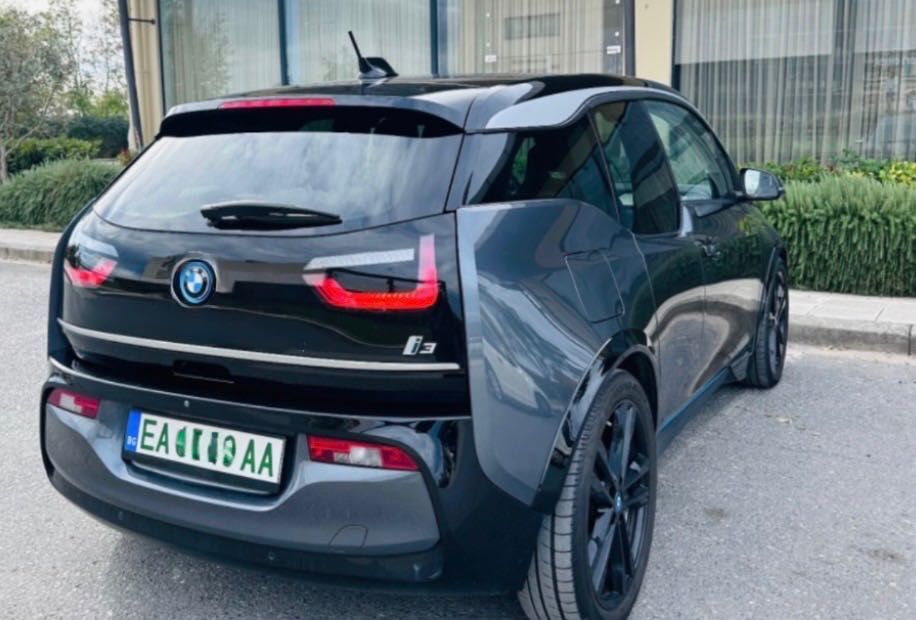Продавам BMW i3 120h