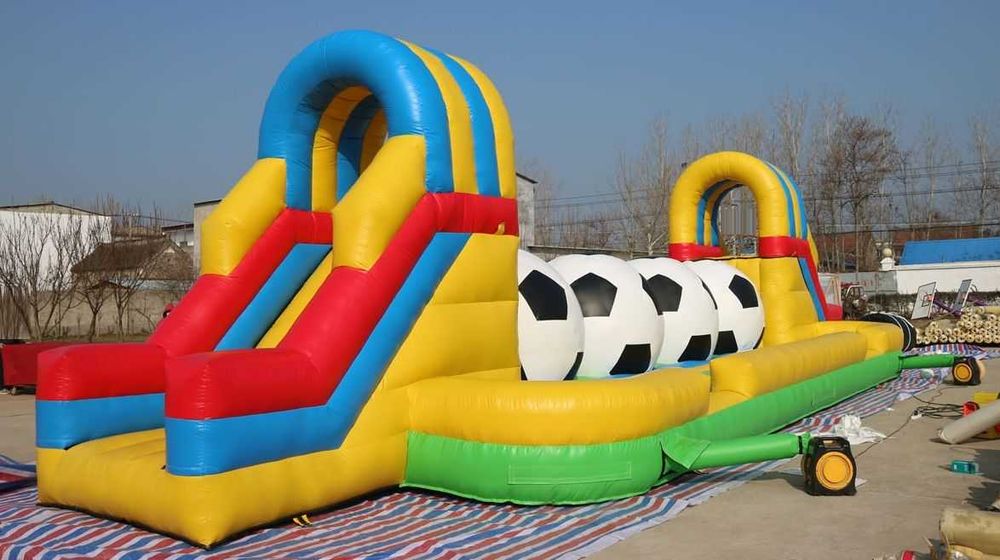 Loc de joacă gonflabil pentru curtea din spate, Tobogan gonflabil pentru Jucării gonflabile pentru locul de joacă Cursă cu obstacole gonflabilă 1450 €