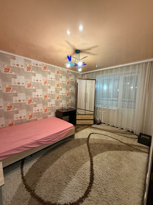 Продаётся 3х на 8микр