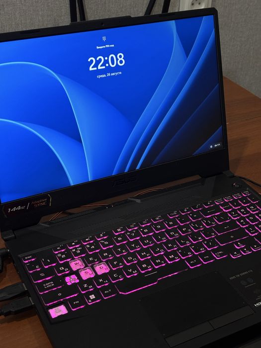продаю игровой ноутбук ASUS