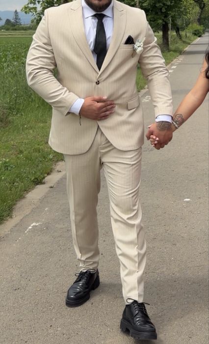 Costum de barbat marimea XXL