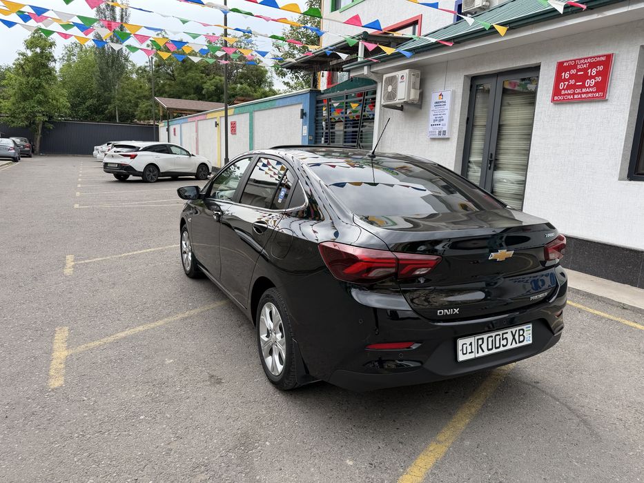 Chevrolet Onix 2026 — 5