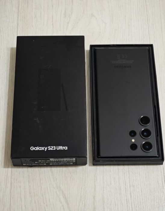 Samsung  S 23 Ultra 12/256 Gb