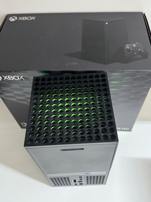 Consola Xbox X Series 1TB SSD - Stare EXCELENTA  - GARANTIE