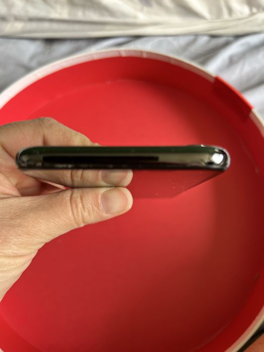 Продам IPhone 10