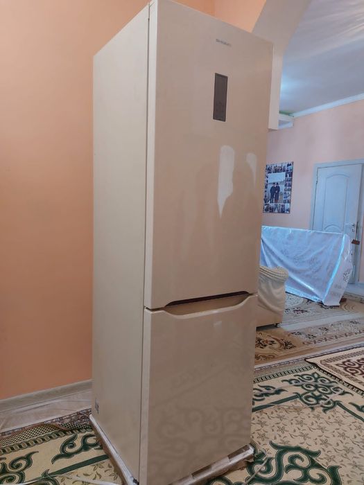 Холодильник shivaki