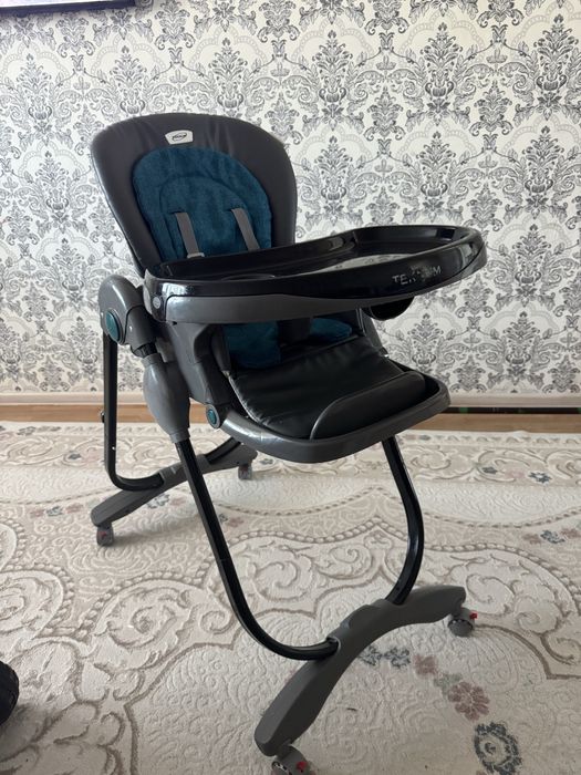 Столик для кормления