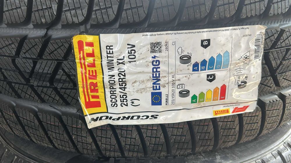 Jante Bmw Seria 7 G70 Anvelope Iarna Pirelli Scorpion Winter 255 45 20