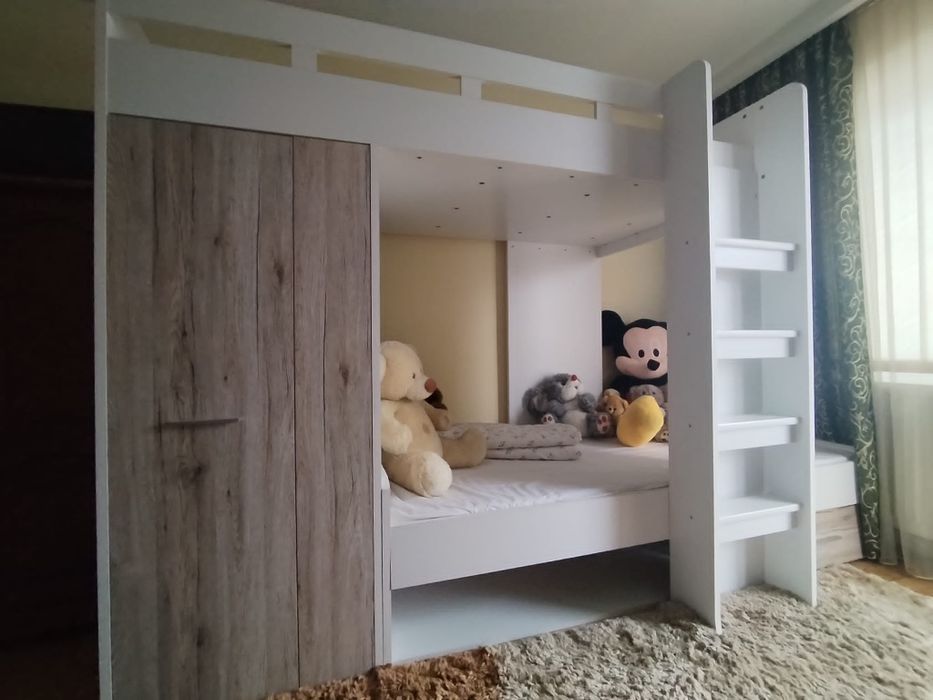 Vând pat dormitor copii