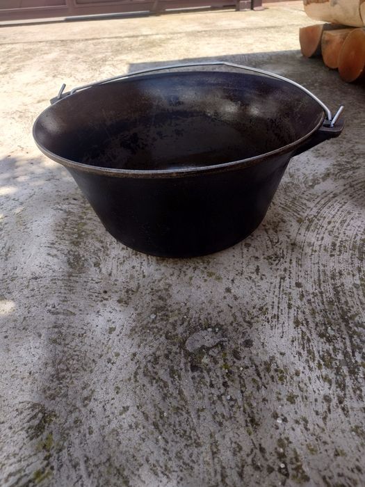 Ceaun din fonta 16 l