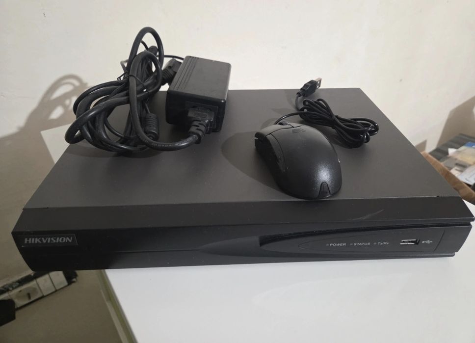 Nvr Hikvision 4P Poe