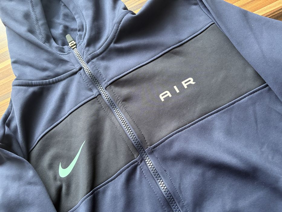 Vand bluza nike air