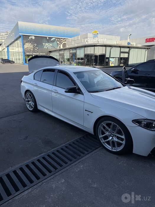 BMW M5 F 10 2014 год