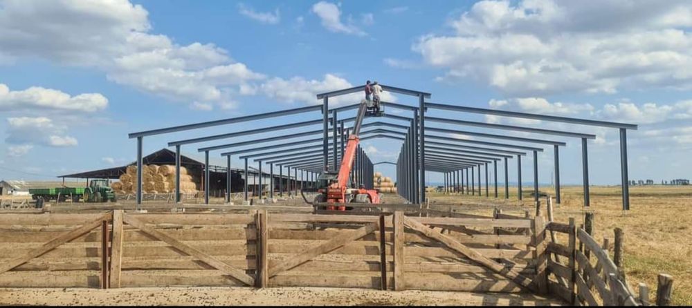 Hala metalica de vanzare 8 m x20 m x3 m si altele dimesiuni la comanda