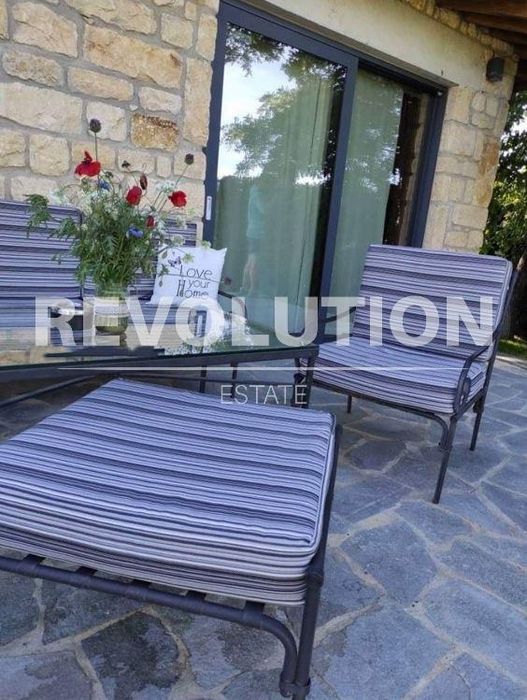 Дава се под наем Къща в к.к. Св.Св. Константин и Елена - 120 кв.м за 1695.24 € - Снимка #9