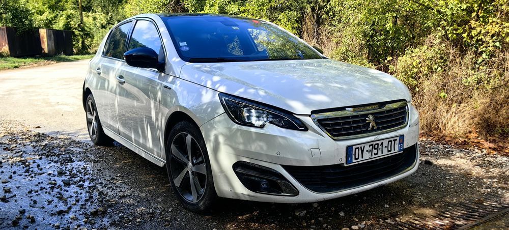 Peugeot 308  1.2 бензин  131hp Gt Line