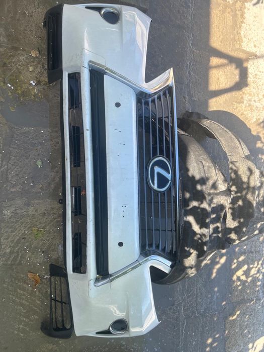 Бампер Лексус Lexus RX 350 оригинал