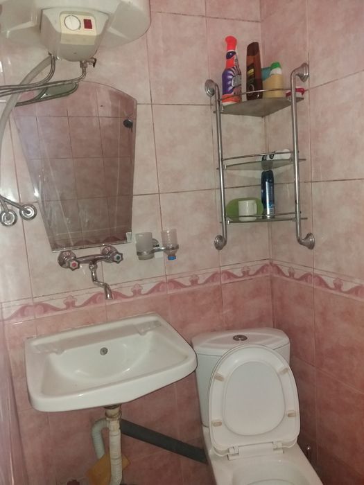 Дава се под наем  в Шумен, Математическа гимназия - 16 кв.м за 102 € - Снимка #5