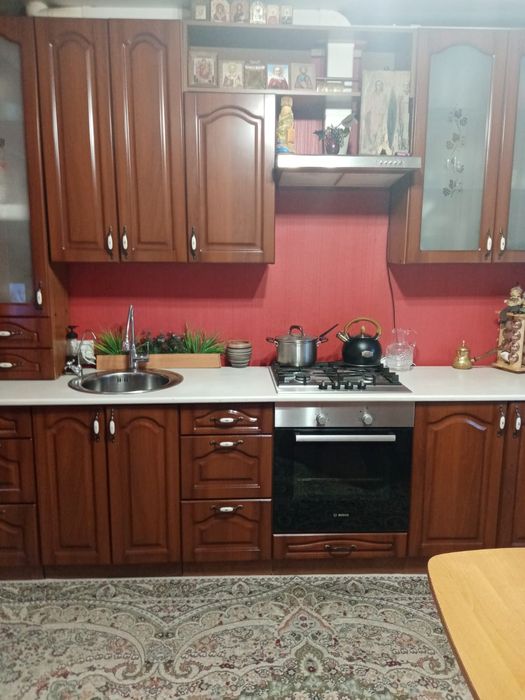 Продам дом в городе Караганда , газ .