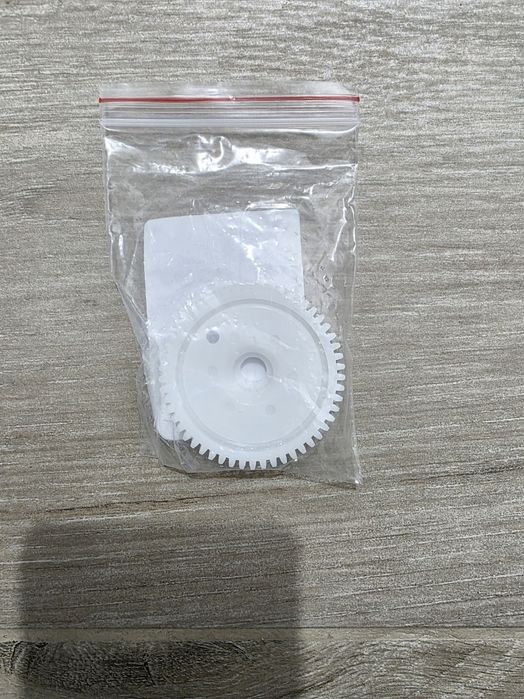 Pinion motoras macara geam electric Mazda