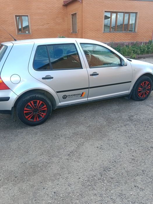 Продам Гольф 4  отличным состояние