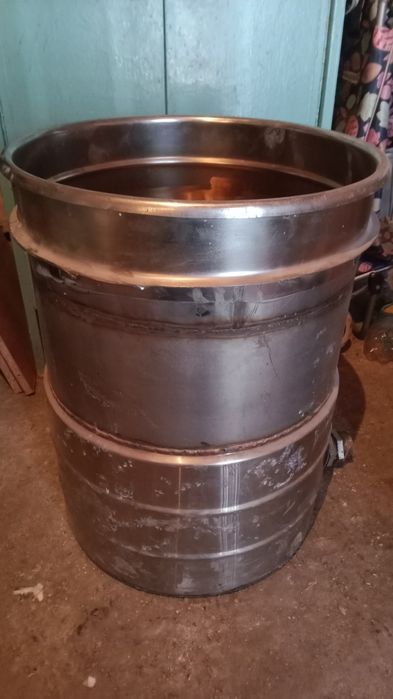 Бачок нержевеика