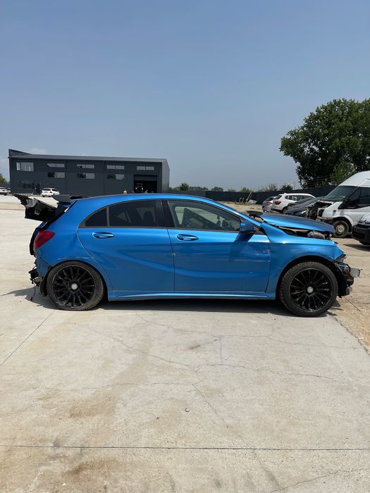Dezmembrez  Mercedes A Class 1.6 Benzina 122 Cai 2016
