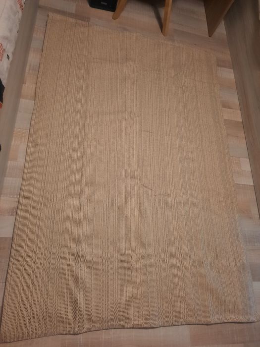 Килим чисто нов размер 1.20 на 1.80