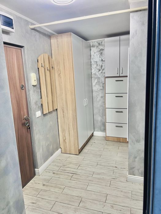 Vand Garsoniera Ovidiu Centru