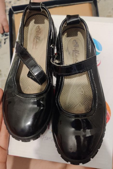 Туфли детские черные
