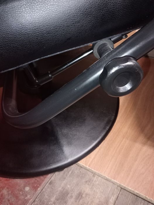 Релакс стол с регулиране и табуретка