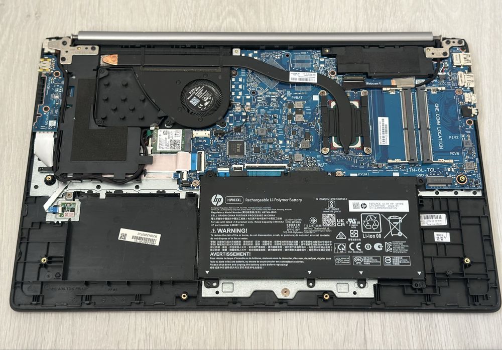 Dezmembrez Laptop HP 470 G8 17 Inch i5 Gen 11 Baterie Display