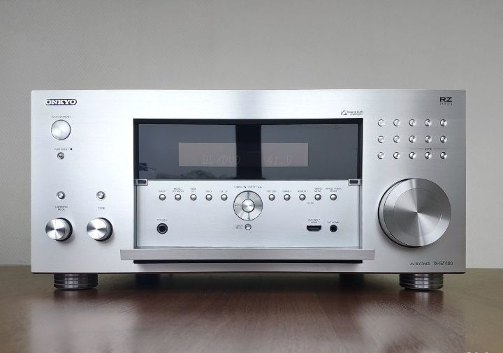 АV Ресивер Onkyo TX-RZ1100