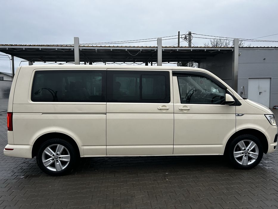 Inchiriere microbuz 8+1, VW Caravelle , varianta lunga