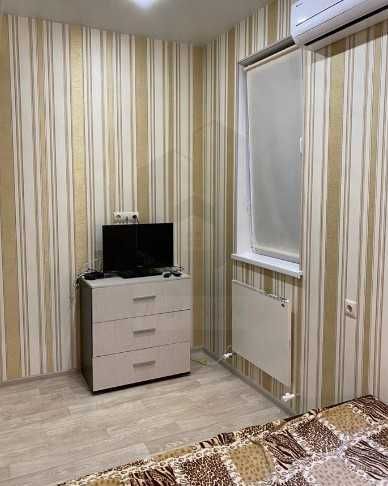 Дава се под наем Едностаен апартамент в Бургас, Ветрен - 35 кв.м за 188.7 € - Снимка #1