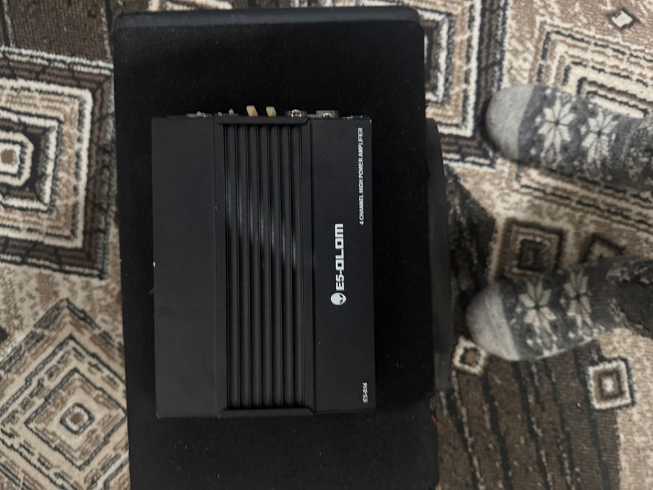 Сабуфер с усилком колонки