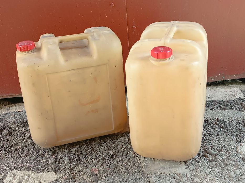 Канистра 25 литров для бензина