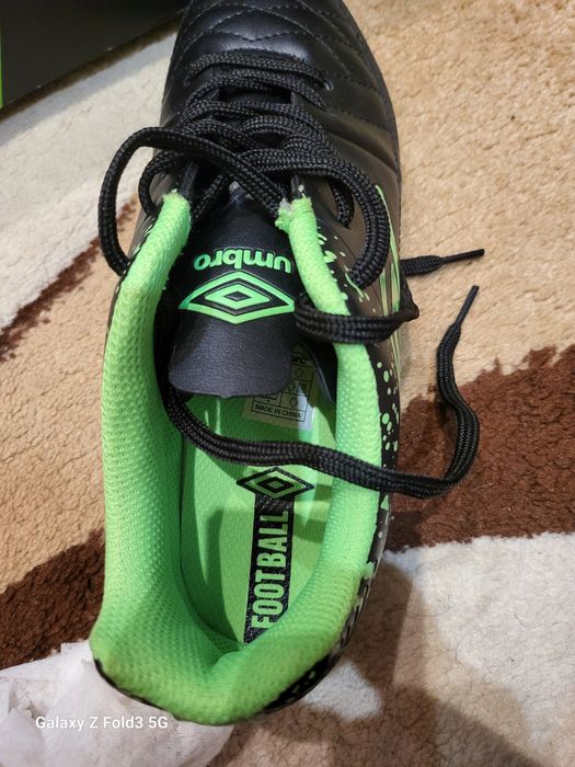 Стоножки Umbro..