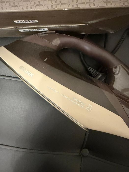 Bork утюг в идеальном состоянии