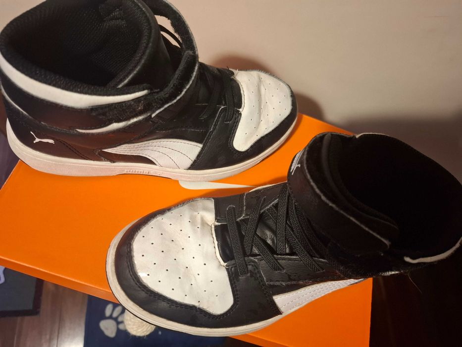 Ghete baschet Puma pentru copii