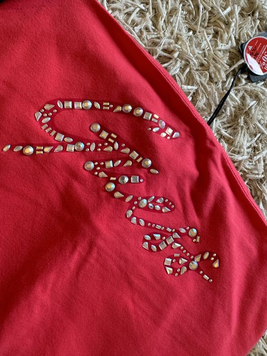 top Guess cu eticheta