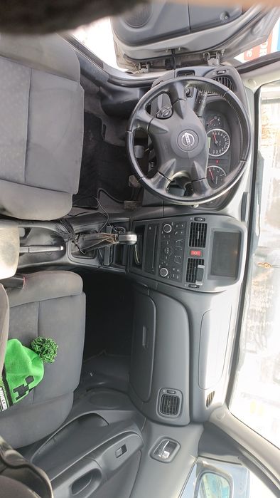 Vând / Schimb cu Dacia Logan 1.5d  , Nissan Almera 1.5 benzina 100hp