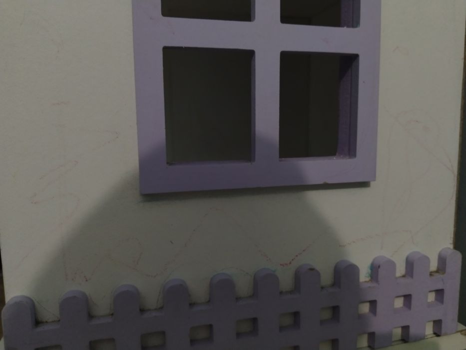 Детский игрушечный домик