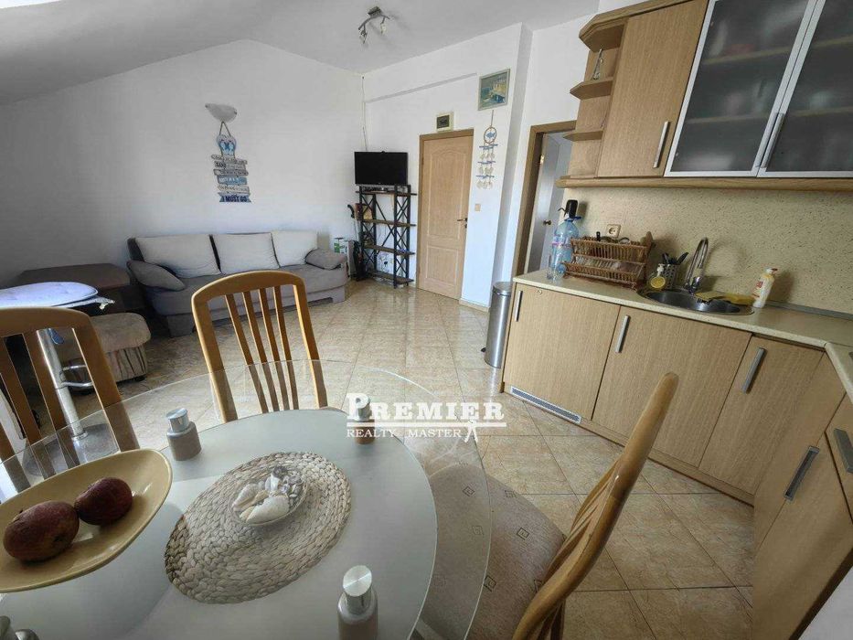 Отличен двустаен апартамент с ниска такса в центъра на Слънчев бряг