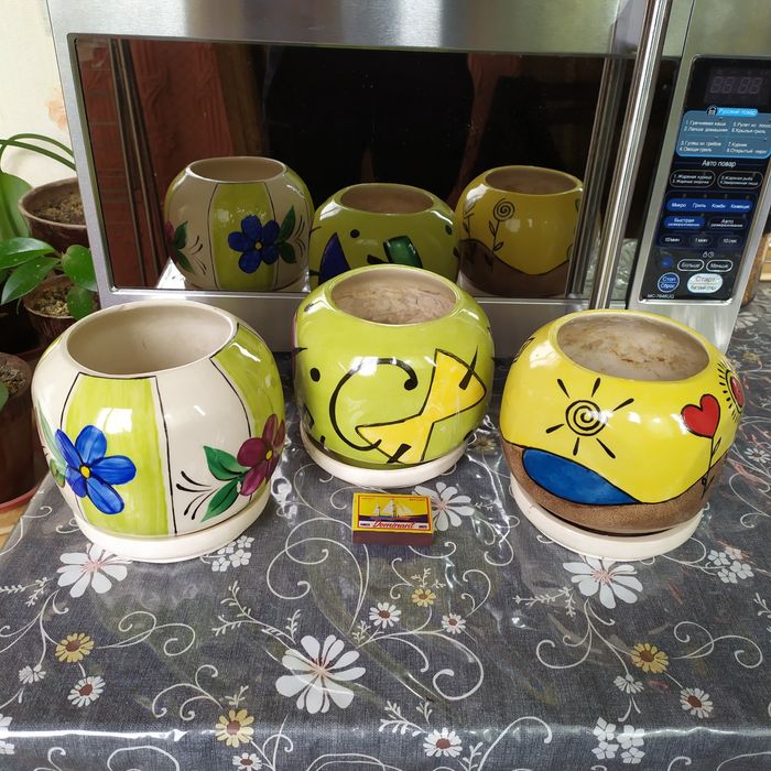 Керамические горшки для цветов