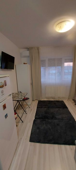 Garsoniera de inchiriat