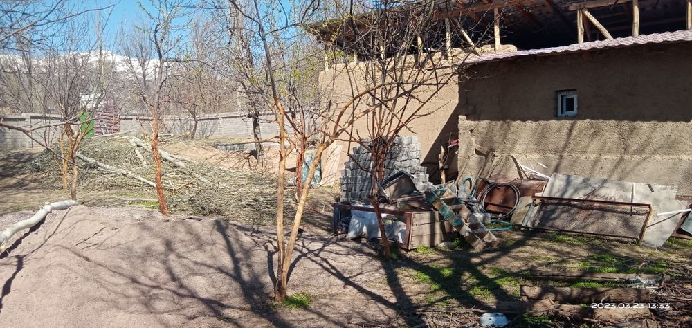 Ер сотилади октош сойлик центр, 7сотка,сув,газ,свет,канализация