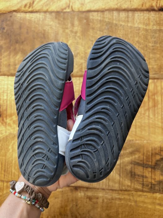 Детски сандали пантофи Nike 26